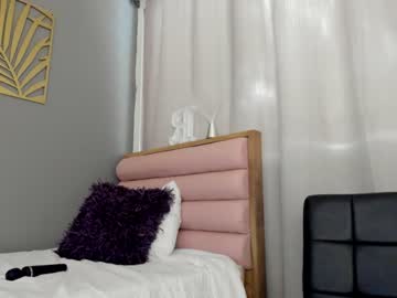 hot cam girl roberta_lipa image #1935210