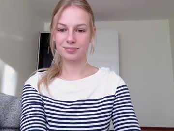 hot cam girl magic_couple13 image #1982480