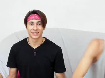 hot cam man kevin_hug image #1673078
