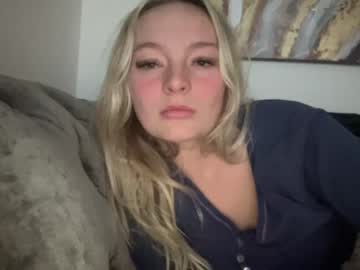 hot cam girl kinkychantelle98 image #4009753