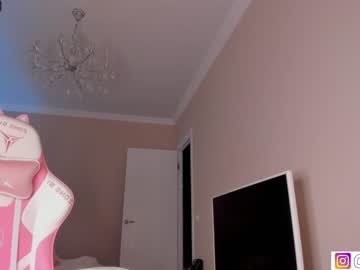 hot cam girl bzzzme image #4517135