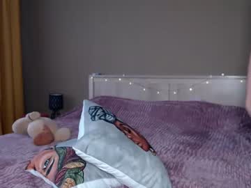 hot cam girl hugetittiesgerda image #4075044