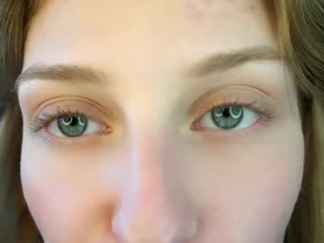 brittcollinge hot cam