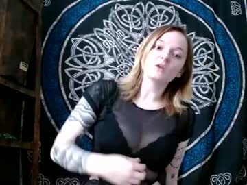 hot cam girl tatteased image #2271363