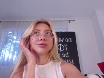 hot cam girl mynameisnikki image #1666665