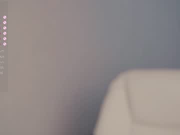 hot cam girl mia_milagros image #4343576