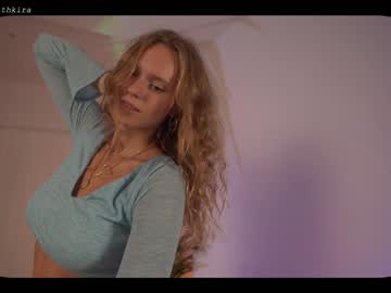 hot cam girl chillwithkira image #1641129