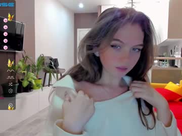 hot cam girl small_blondee image #1773870