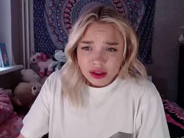 hot cam girl babyfromtheforest image #2849673