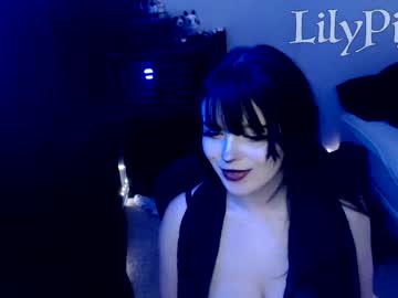 hot cam girl lilypixel image #1196781