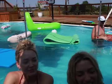hot cam couple sexyblondegurl image #3420555
