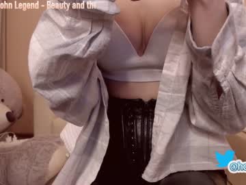 hot cam girl hollyextra image #562651