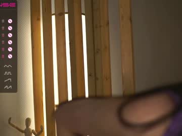 hot cam girl angels_kiss image #2740899