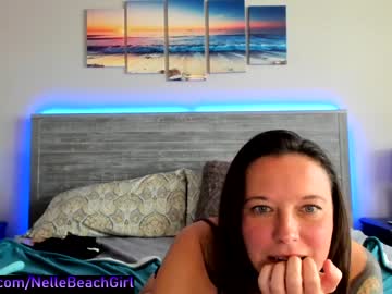 hot cam girl nellebeachgirl image #735424