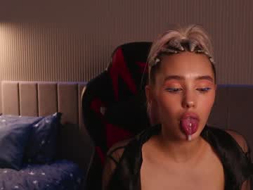 hot cam girl angella_kleee image #2859029