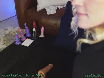hot cam girl taylor_love_303 image #4251345