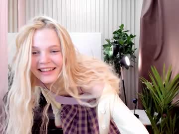 hot cam girl alien_kitty_ellie image #1601274