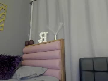 hot cam girl roberta_lipa image #1841408