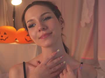hot cam girl kateuwugirl image #3668606