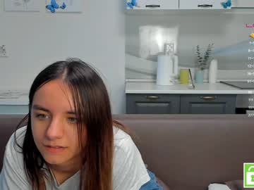 hot cam girl karalyons image #3242152