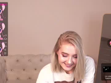 hot cam girl oliviabr0wn image #2120180