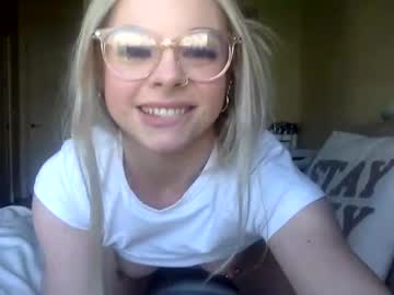 hot cam girl tiffbabyyyyy image #4636026