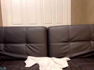 hot cam girl its_lily image #3092729
