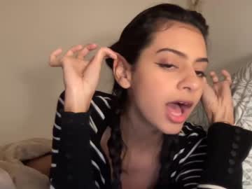 hot cam girl mayahepburn image #1842192