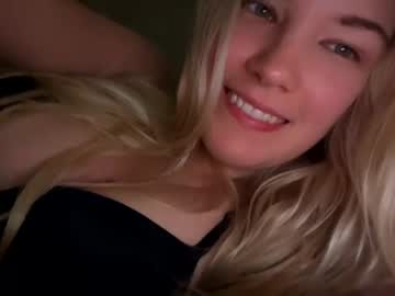 hot cam girl mariah95 image #1446687