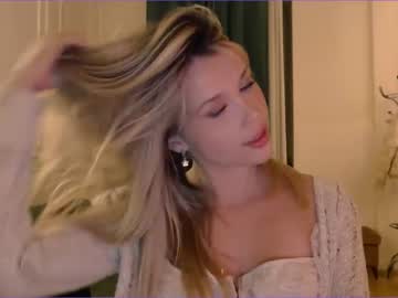 hot cam girl bitter_moon image #2348019