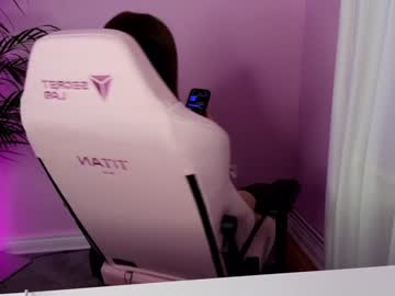 hot cam girl strawberryjamx image #2524703