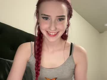 hot cam girl petite_scarlettt image #3292198
