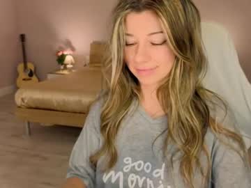 hot cam girl lenamuti image #4204415