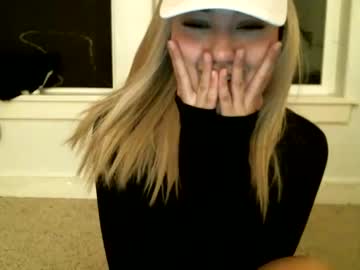 hot cam girl liabunnyxo image #4259607