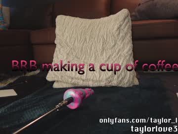 hot cam girl taylor_love_303 image #2678857