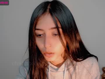 hot cam girl gummy_bear7 image #1703958