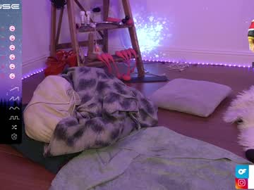 hot cam girl little_dutch image #2221179