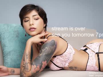 hot cam girl soy_sofia image #2105966