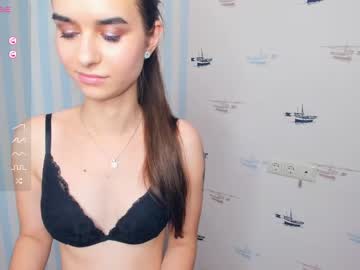 hot cam girl hug_me_please image #3442847