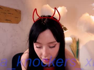 hot cam girl ella_knockers_xl image #1705443