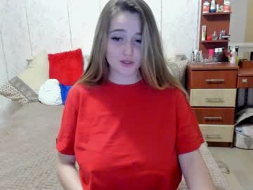 hot cam girl emmika_ image #2079041