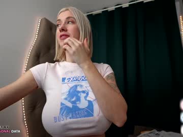 hot cam girl bunnyblondy image #4204127