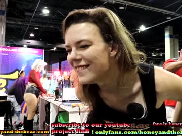 hot cam couple honeyand_thebear image #1105363