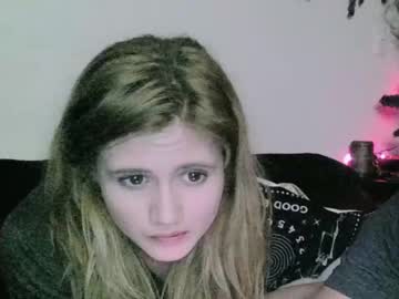 hot cam girl vibzeenlove21 image #1694856