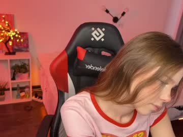 hot cam girl innocent_melissa image #4674306