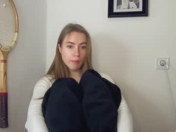 hot cam girl strawberryjamx image #601135