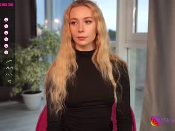 hot cam girl vika54784 image #2398355