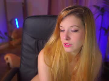 hot cam girl juicyandthepussyblvd image #1899968