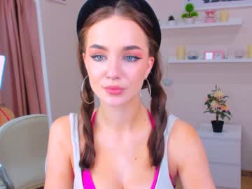 hot cam girl kisses_from_princess image #2423054