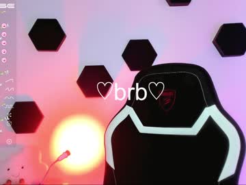hot cam girl small_blondee image #2659142